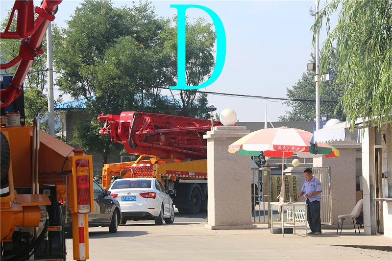 青島小型混凝土泵車價(jià)格 (14)