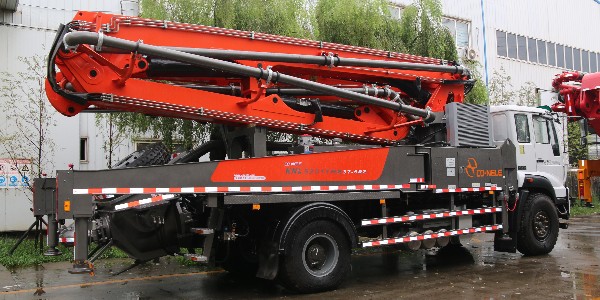 如何測(cè)試泵車(chē)有沒(méi)有堵住，以下幾點(diǎn)教你