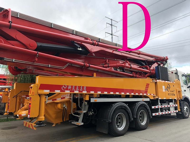 青島小型混凝土泵車價格