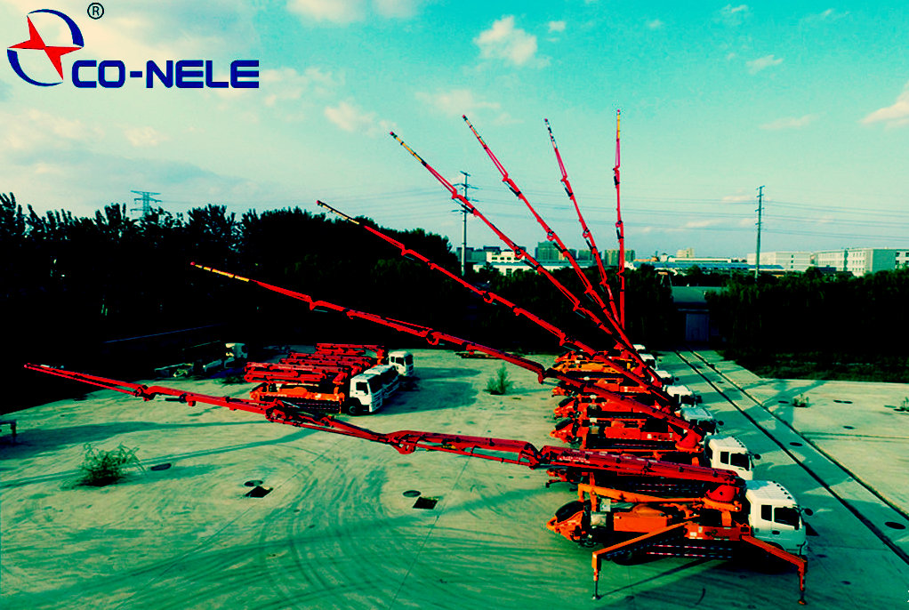 小型混凝土泵車，科尼樂天泵