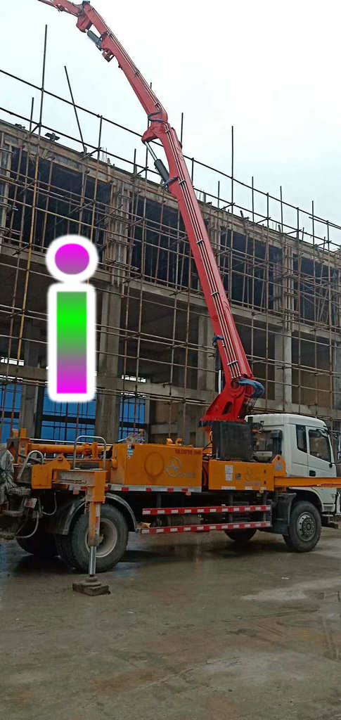 青島小型混凝土泵車價(jià)格