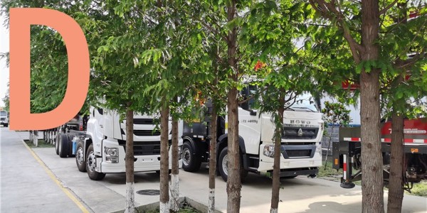 泵車到施工現(xiàn)場(chǎng)后打泵前應(yīng)做哪些準(zhǔn)備工作