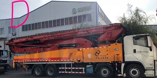 特殊環(huán)境下，小型混凝土泵車手應(yīng)如何操作？