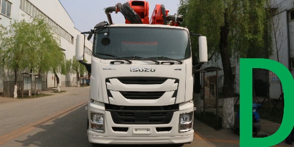 采用直接打水法清洗混凝土泵？