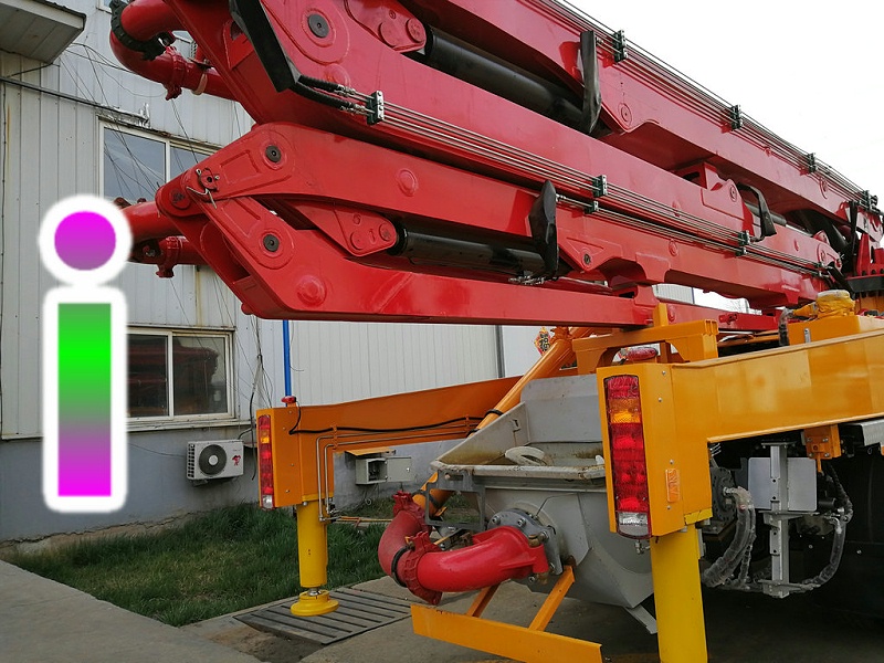 青島小型混凝土泵車價(jià)格 (11)