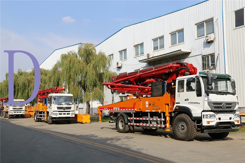 青島混凝土泵車價格 (9) 青島混凝土泵車價格 (9)