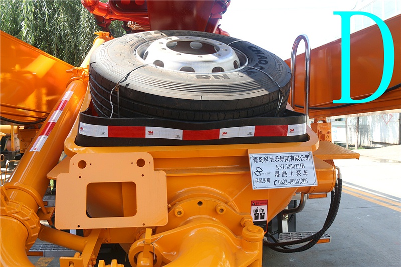 青島小型混凝土泵車(chē)價(jià)格 (5)